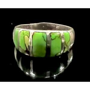 Vintage Southwestern Style 925 Sterling Green Inlay Band Ring Size 100